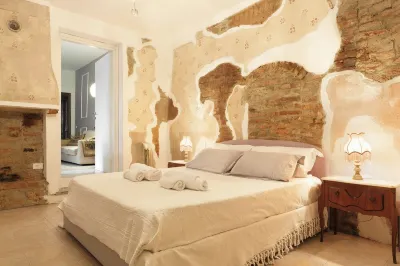 The Castle of the Ladies - The Squire Hotels near Piazza Ducale