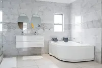 Nova Villa Broadacres - 4 Bedroom Villa - Pool, Jacuzzi, Fire Place & More Hotels in 