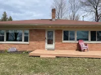 Charming Lakefront Retreat in Crandon w/ Private Dock