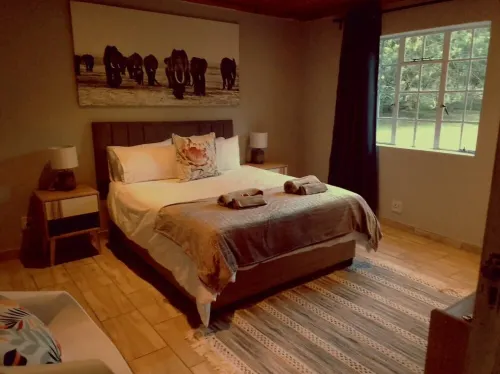 Wild Paradise Flat in Port Elizabeth