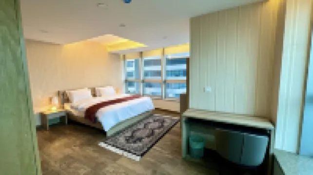 The Centaurus Apartment City View One Bed