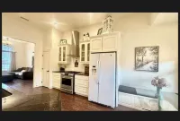 Spacious 4-bedroom house in charming Graham, Tx Các khách sạn ở Graham