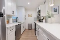 Newly Decorated BEAUTY in Downtown Ocean Springs with optional GOLF CART.