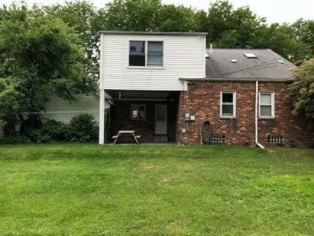 Historic 5-bedroom home, near Greenfield Village