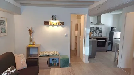 Charming ground floor apartment located 50m from the port of Le Pouliguen.