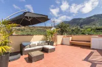 Top Coastal House With Amazing Seaviews