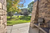 Gorgeous Windsor Lake Townhome 2Bd1.5BTH - WiFi