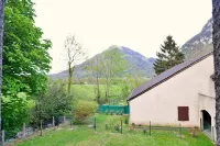 Cocon Biellois: vue Montagnes, Parking & Piscine Hotel a Bielle