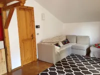 WARM ONE-ROOM APARTMENT WITH MOUNTAIN LOFT Hotels in Pragelato