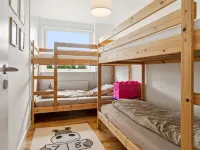 "Simon" - 1km from the sea Hotels in Ronne