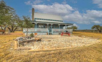 Das Liebe Haus- Peaceful-12 mi to Downtown Fred