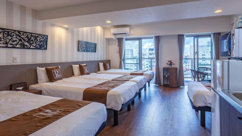 Living Inn Asahibashiekimae Premier