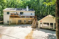Game Room, Quiet Cove & Dock!  Lakefront! Sleeps 16