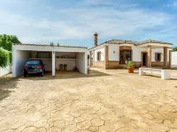 Family Villa with Pool