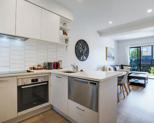 Brand New House by Botany - Parking Hotels near Howick