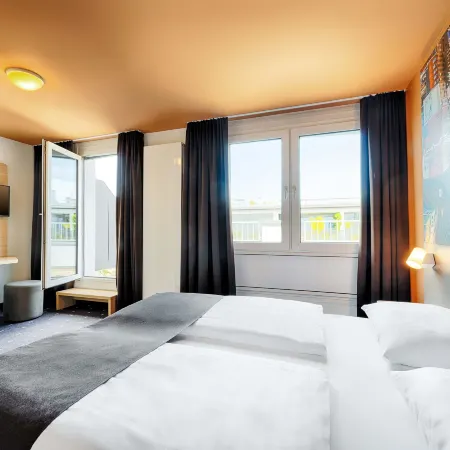 B&B HOTEL München-Hbf Отели рядом с достопримечательностью «Конференц-центр Munich Workstyle»