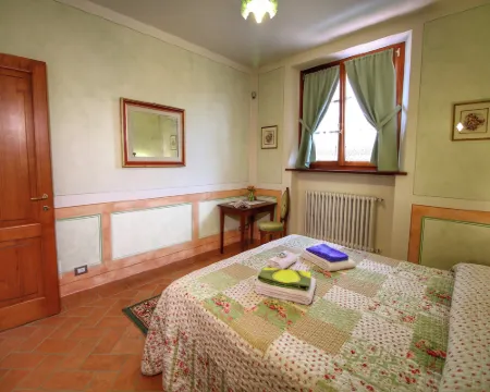 Tuscan Retreat with Pool Hotels in Lucignano