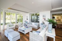 Casa Estefania Luxury 10Br Oceanfront Villa - spa