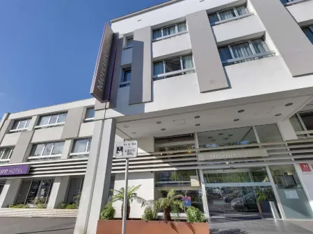 Hôtel Mercure Lorient Centre Отели в г. Лорьян