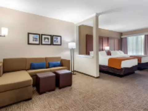 コンフォート スイーツ ニューナン ニューナンのホテル