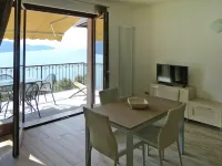 Apartment in Tignale with Lake Garda Views Hotels in Tignale