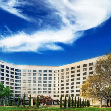 DoubleTree by Hilton Tulsa - Warren Place