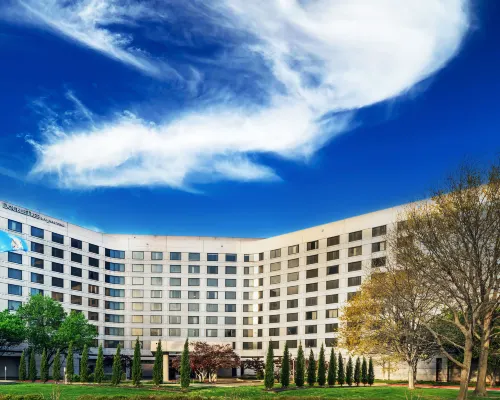 DoubleTree by Hilton Tulsa - Warren Place Hotels in Tulsa