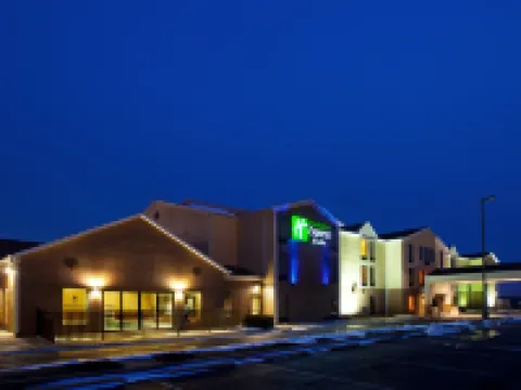 Holiday Inn Express & Suites CLEVELAND-STREETSBORO by IHG Hotels in Streetsboro