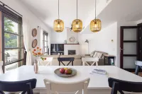 El Casar Townhouse Benahavis - 3-Star