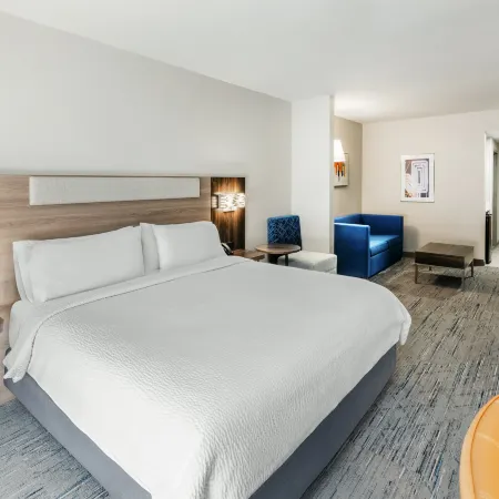 Holiday Inn Express & Suites VICKSBURG by IHG