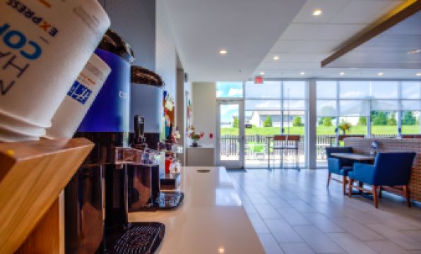 Holiday Inn Express & Suites REEDSVILLE - STATE COLL AREA by IHG