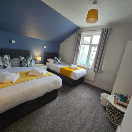 Beach Hotel Torbay B&B