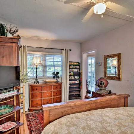 Lake Marion Apt w/ Canoe in Altamonte Springs!
