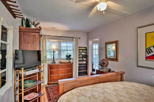 Lake Marion Apt w/ Canoe in Altamonte Springs! - 3-Star
