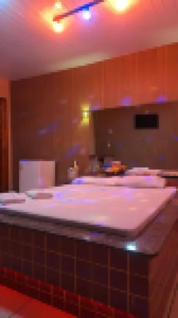 熱帶旅館 - 限成人 酒店