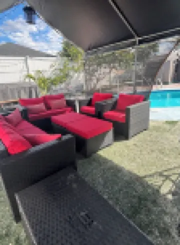 Salt Pool, cozy House near Downtown and International Airport