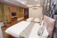 Hotel Lee Gold - موقف سيارات