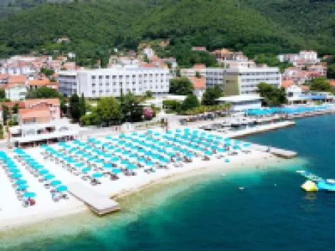 Carine Hotel Delfin Hotels in Bijela