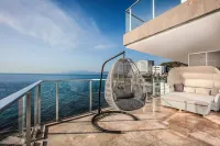 Charisma de Luxe Hotel - Romantic