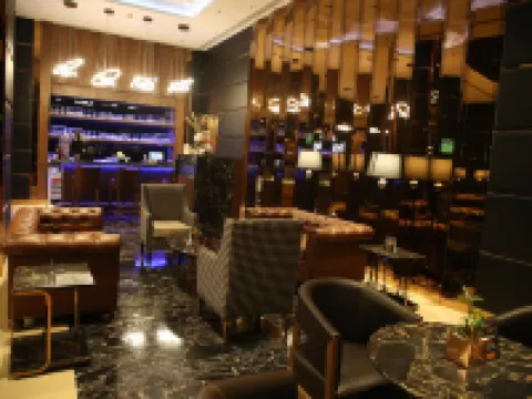 พลาเนตฮอลลีวูด โรงแรมในธาเน