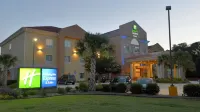 Holiday Inn Express & Suites Baton Rouge North by IHG Hotels in Baker