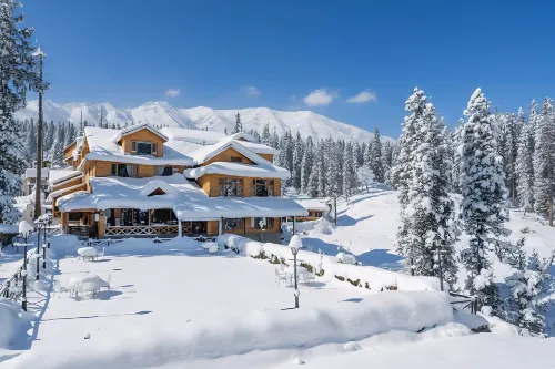 Hotel Heevan Retreat Hotels in Baramulla