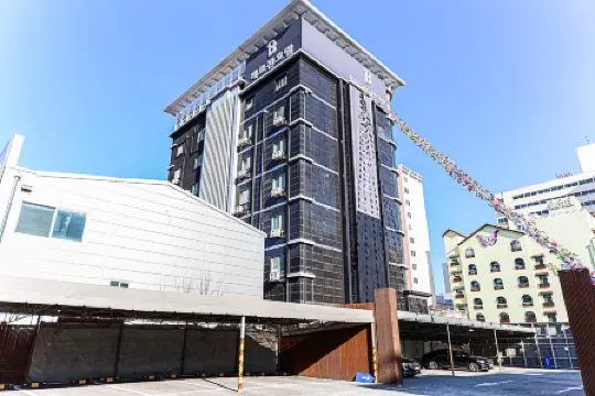Daejeon Yuseong Bergen Hotel