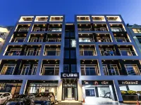 Hotel Cube Hotels near Gyeongpodae