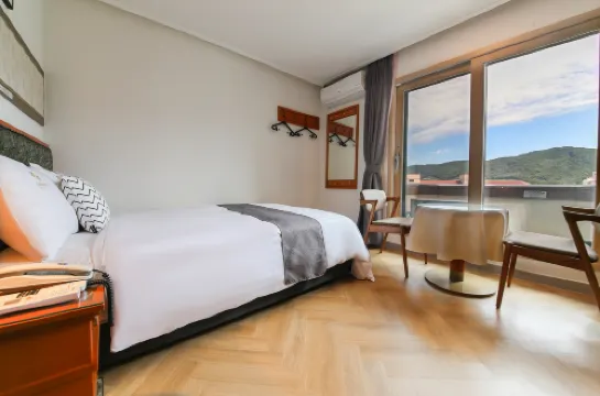 Hotel Amaranth