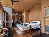 Amora Ubud Boutique Villas Hotels near Mozaic Restaurant