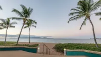 Sunset-on-the-Strand Pool Tennis TSV