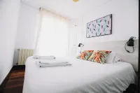 Loredo Surf House - Pensions