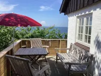 "Asgot" - 15m from the Sea - 4-Sterne