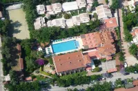 Perdikia Beach - gimnasio